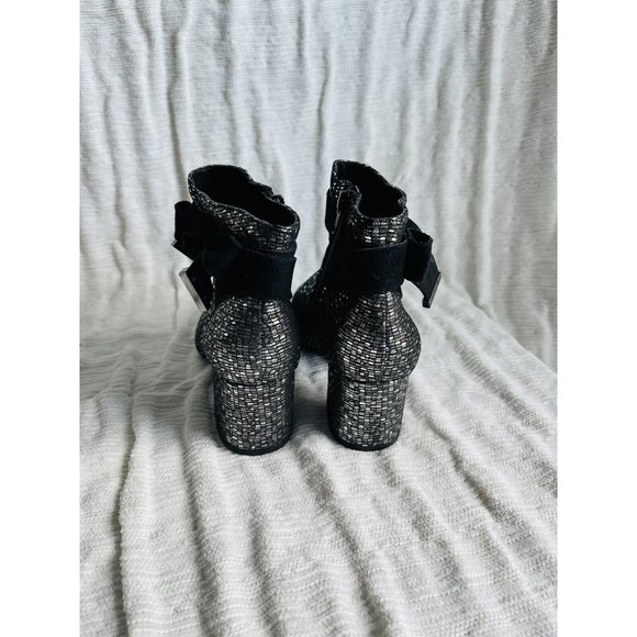 NWOB Alex Marie Mayleen Metallic Leather Ankle Bow Block Heel Booties - 6M - Picture 6 of 9